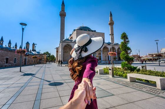 ✈️ Why is Travel Important? Here Are 10 Important Benefits of Traveling